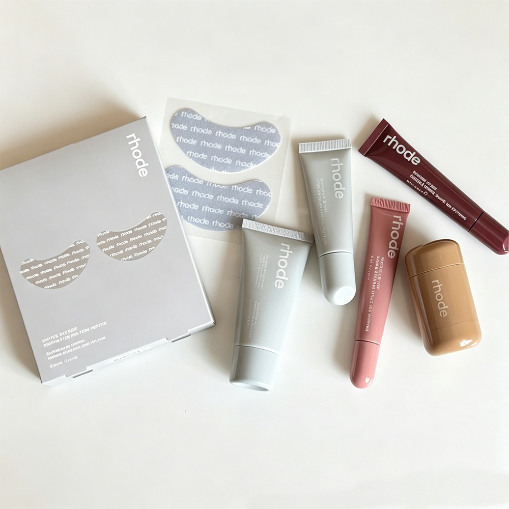ملمع شفاه رود المرطب - خفيف ال - مراجعة Huda Beauty Makeup Set وسعره